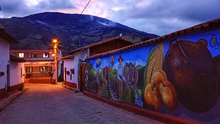 Calle Cácota./Alcaldía de Cácota. 