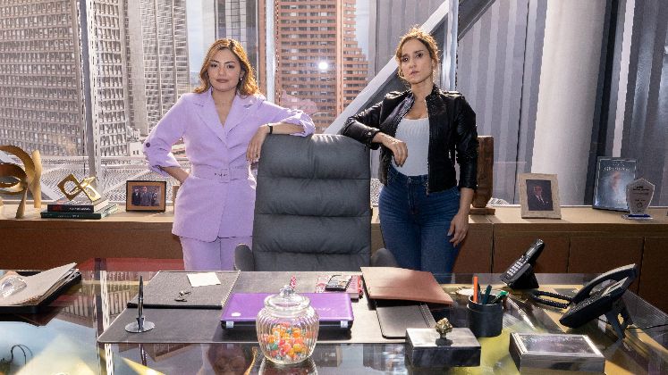 La comedia ‘En qué lio me metí’ es protagonizada por la actriz Yuri Vargas.