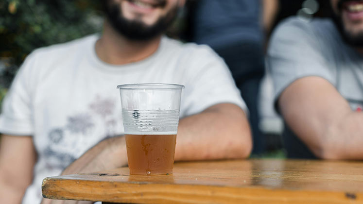 Un colombiano puede consumir hasta 47,8 litros de cerveza al año./ Foto Pexels