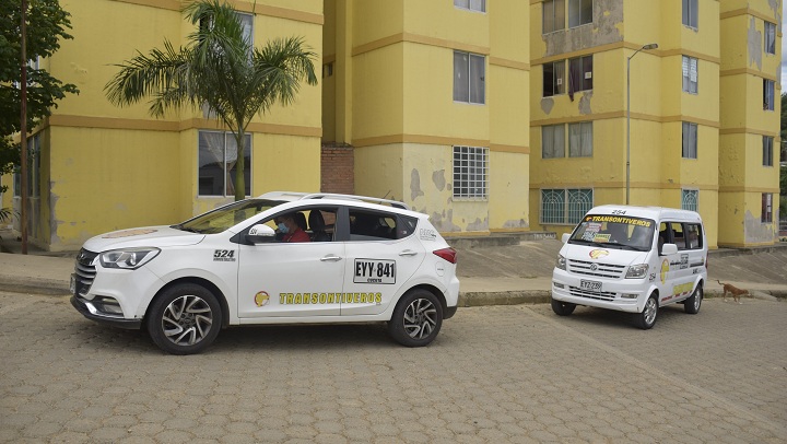 La entrada a la urbanización por el Anillo Vial Occidental es uno de los lugares donde los taxistas, mototaxistas y otros conductores no se arriesgan a ingresar de noche, pues los delincuentes se aprovechan de la oscuridad y soledad para atracar.