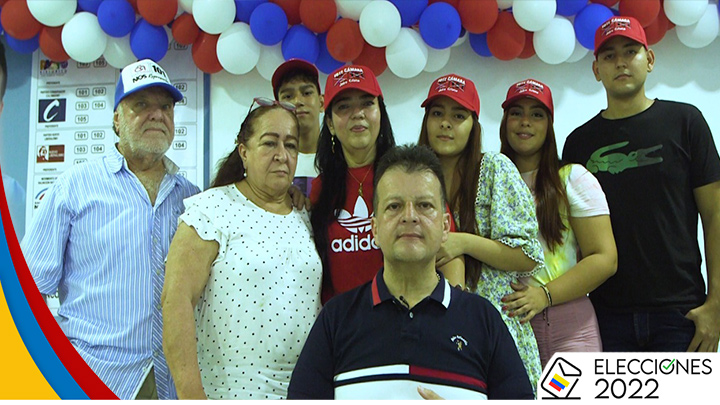 Jairo Cristo festejó con familia./Foto: La Opinión