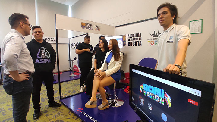 Cúcuta Digital Border contó con una exposición comercial de empresas tecnológicas.