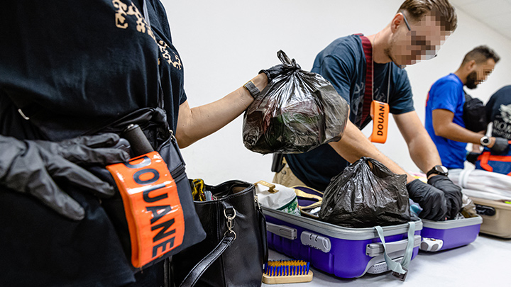 Droga encontrada en terminal aéreo./Foto: AFP