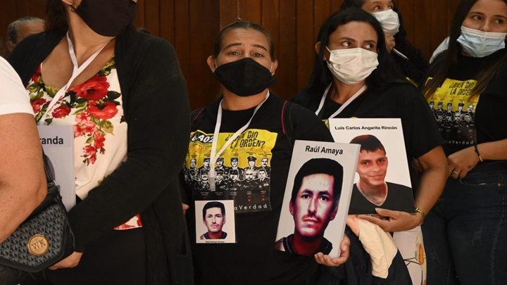 Audiencia de falsos positivos.