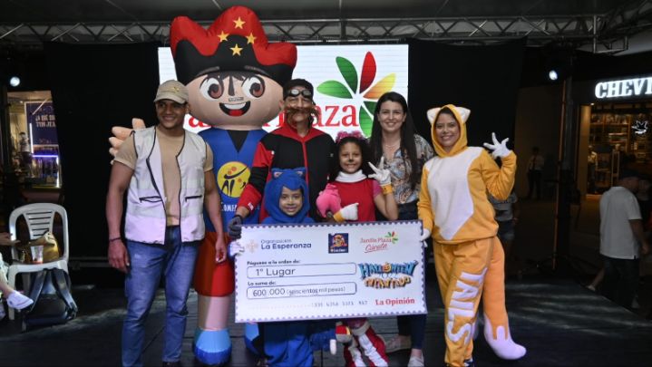 Primer puesto: Familia Sony./Foto: Jorge Gutiérrez - La Opinión