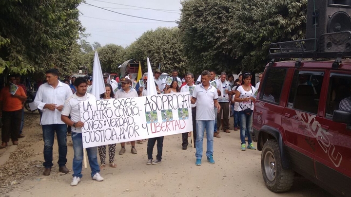 En La Gabarra y el casco urbano de Tibú se han dado varias marchas.
