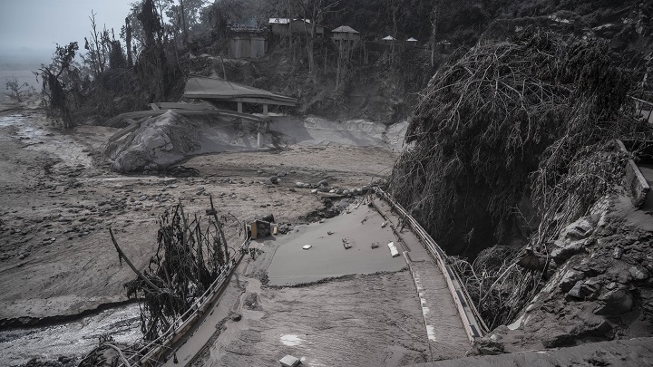 Erupción de volcán en Indonesia dejó 14 muertos./Foto: AFP