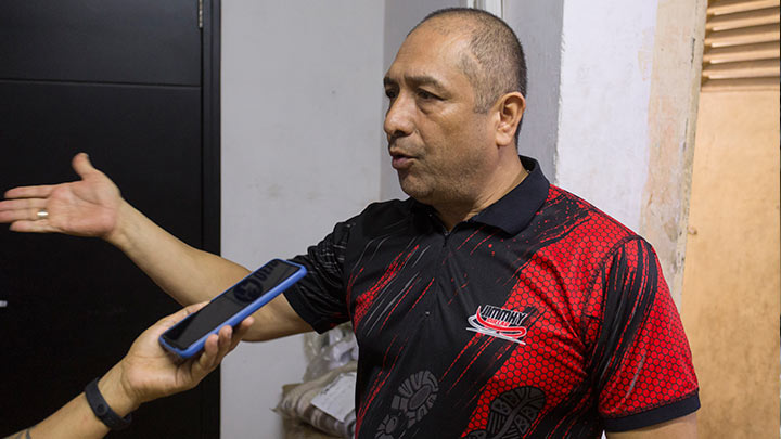 Jimmhy Salazar, gerente de Jimmhy Suelas y presidente de Asopelecuc.  / Foto Juan Pablo Cohen-La Opinión