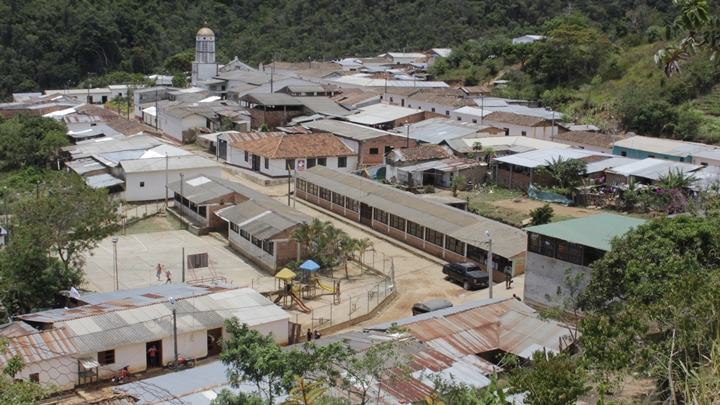 La Vega de San Antonio, Megateo