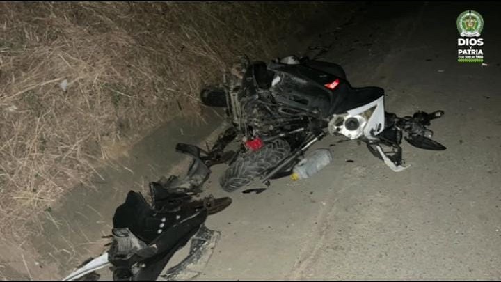 Conductor en aparente estado de embriaguez causó grave accidente en Anillo Vial Occidental./Foto: capture de pantalla
