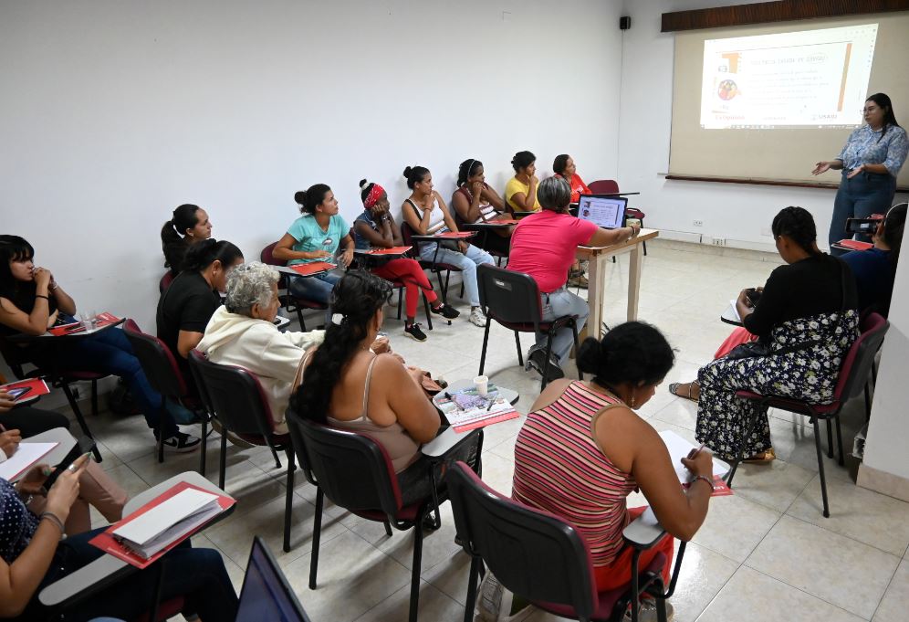 Mujeres La Fortaleza