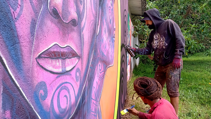  Fueron dispuestos 25 espacios para el festival de muralismo.