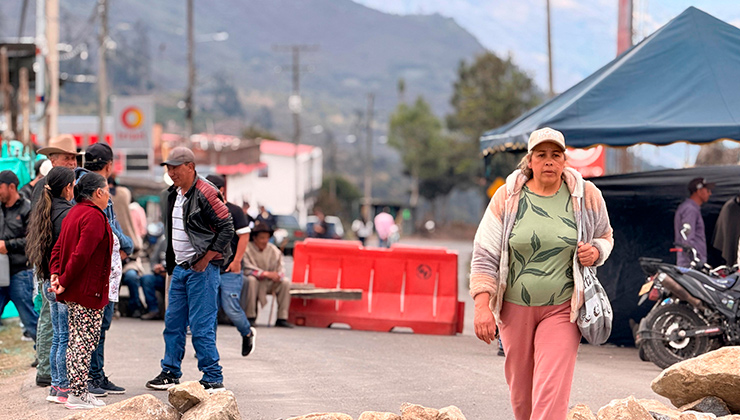 En Chitagá, campesinos bloqueron hasta ayer la vía nacional que conduce a Bogotá./ Foto cortesía Camila Rojas