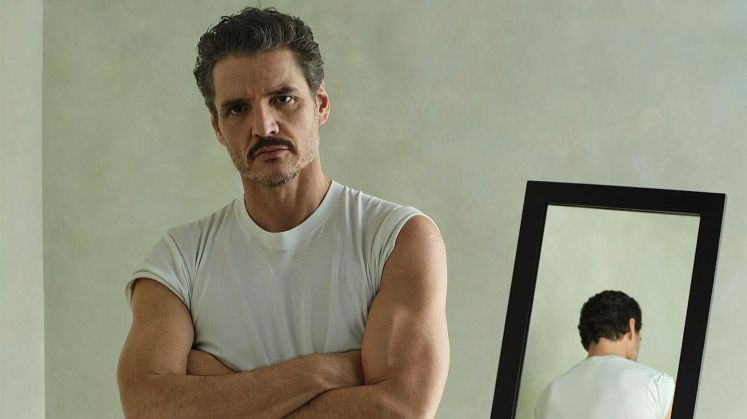 El chileno se consolida como uno de los actores más influyentes de la década, combinando talento y carisma.