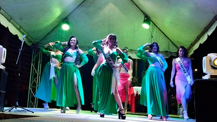6 candidatas participaron en el certamen. 