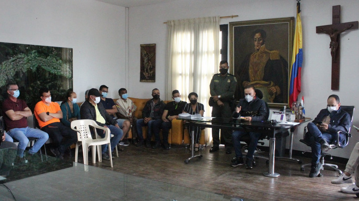 Reunión en el despacho