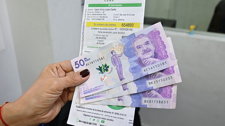 El servicio de energía eléctrica fue el tercer rubro que jalonó la inflación de Cúcuta, en el último año. / Foto Jorge Iván Gutiérrez-La Opinión