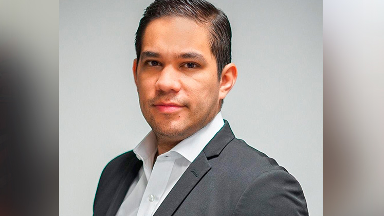 Santiago Soto Luna, especialista