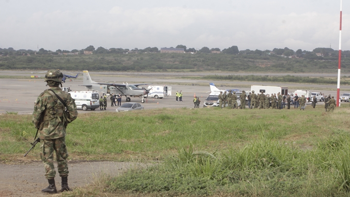 Durante varias horas las autoridades estuvieron revisando la zona donde se dio la explosión.