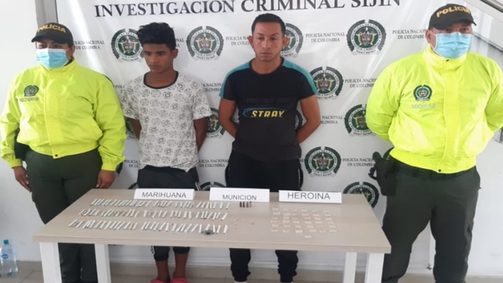 Detenidos con varias dosis de drogas.