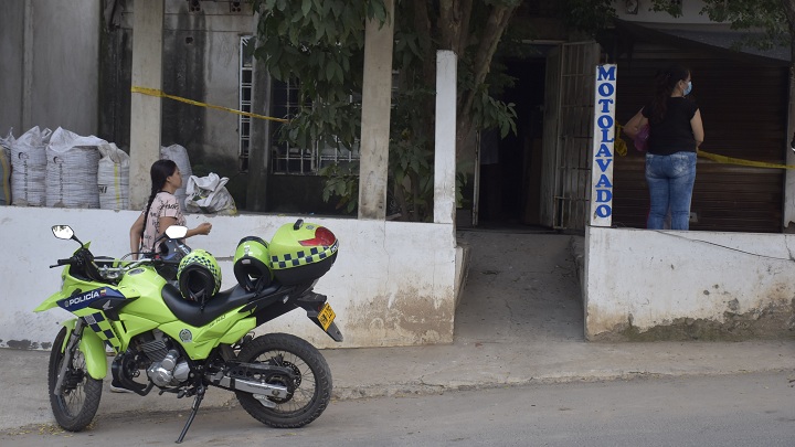 Los asesinos le dispararon desde una ventana
