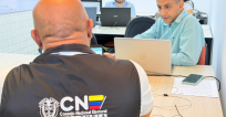 Testigos electorales ante el CNE.