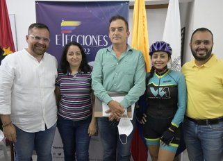 Lista de la Coalición Centro Esperanza a la Cámara por Norte./Foto Jorge Gutiérrez La Opinión