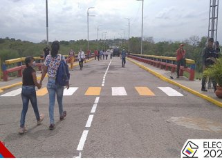 Paso fronterizo con Venezuela.