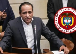 Tras recuperar su curul, Alexander López dice ponerse a disposición del Pacto y se alinea con la campaña de Cepeda