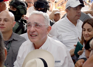 Álvaro Uribe Vélez, expresidente y candidato al Senado de la República.