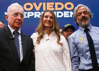 Uribe,-paloma-y-oviedo