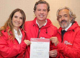 Petro lanza críticas a Juan Manuel Galán por aval a Paloma Valencia : “¿Dónde quedó la reforma agraria que defendía su padre?