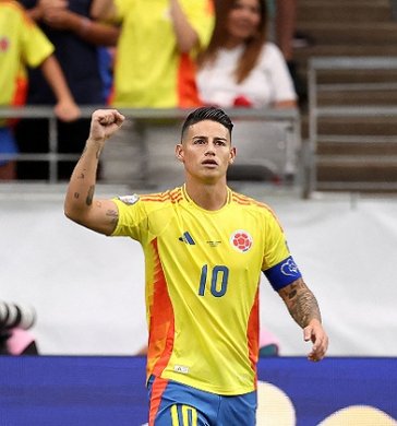  El mediocampista colombiano James Rodríguez espera definir su futuro con el Sao Paulo.