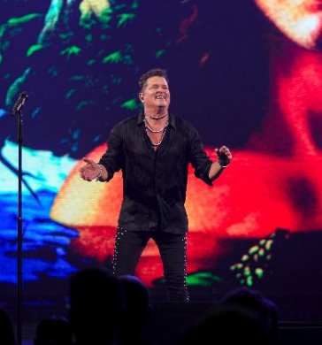 Tras siete años, Carlos Vives regresa a Colombia con su ‘Tour al Sol’ tras siete años sin girar por el país.