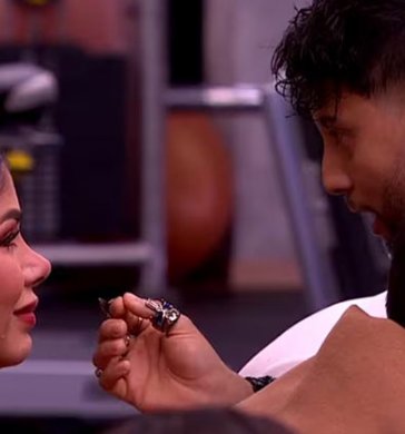 Alexa-y-su-comprometido