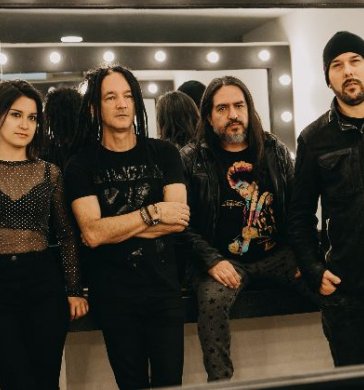 La Pestilencia se despide de los escenarios tras cuatro décadas de rebeldía musical.