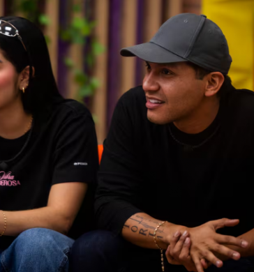 Juanda Caribe y Mariana Zapata