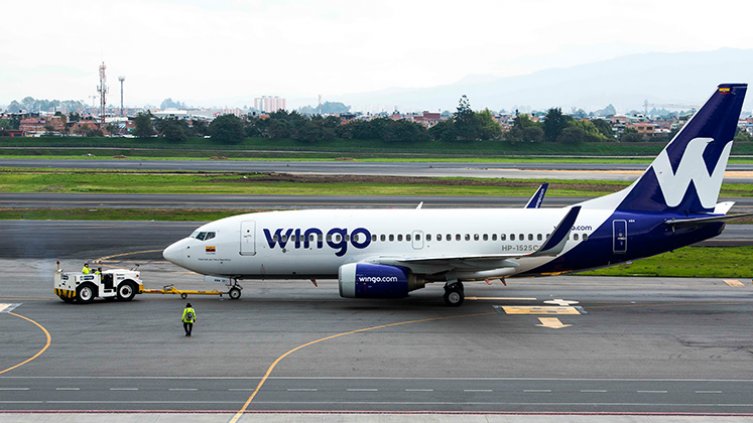 Aerolinea cancela vuelos