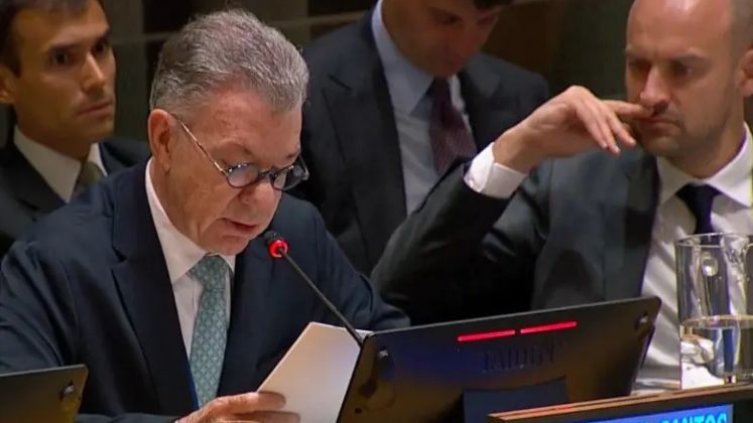 Expresidente Santos. 