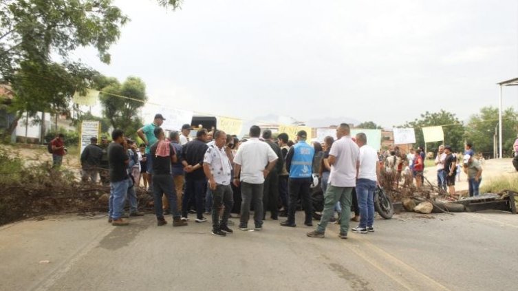 PROTESTA SAN CAYETANO 