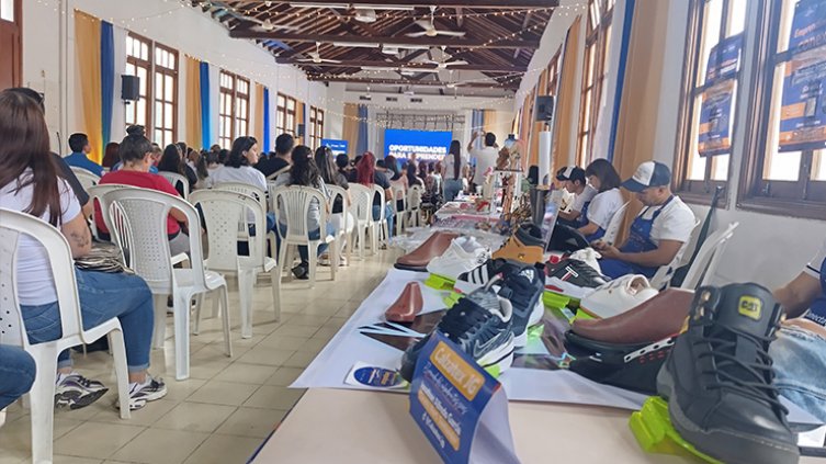 Emprendimientos. / Foto La Opinión