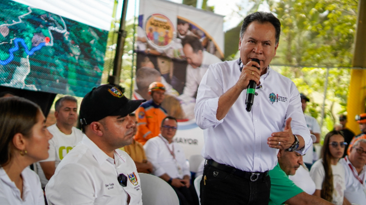 El gobernador William Villamizar llamó a la paz desde Teorama. 