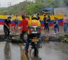 Manifestación en Atalaya mantiene bloqueada la vía a El Zulia, en Cúcuta