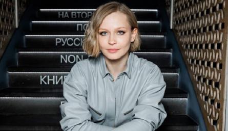 Una actriz y un director irán al espacui