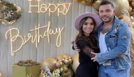 Paola Jara, sorprendida por regalo de Jessi Uribe