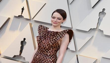 'Cruella', duelo de Emma Stone y Emma Thompson./Foto: AFP