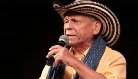 Hospitalizado Adolfo Pacheco, autor de 'La hamaca grande'