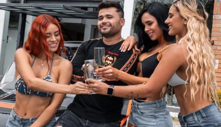 Ciro Quiñónez recibe mensaje de cumpleaños de artistas