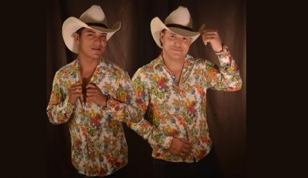 Los jóvenes están dedicados a la música, por lo que tienen más canciones por mostrarles a sus seguidores.