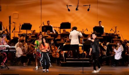 Carlos Vives inició gira por Estados Unidos de la mano de Dudamel